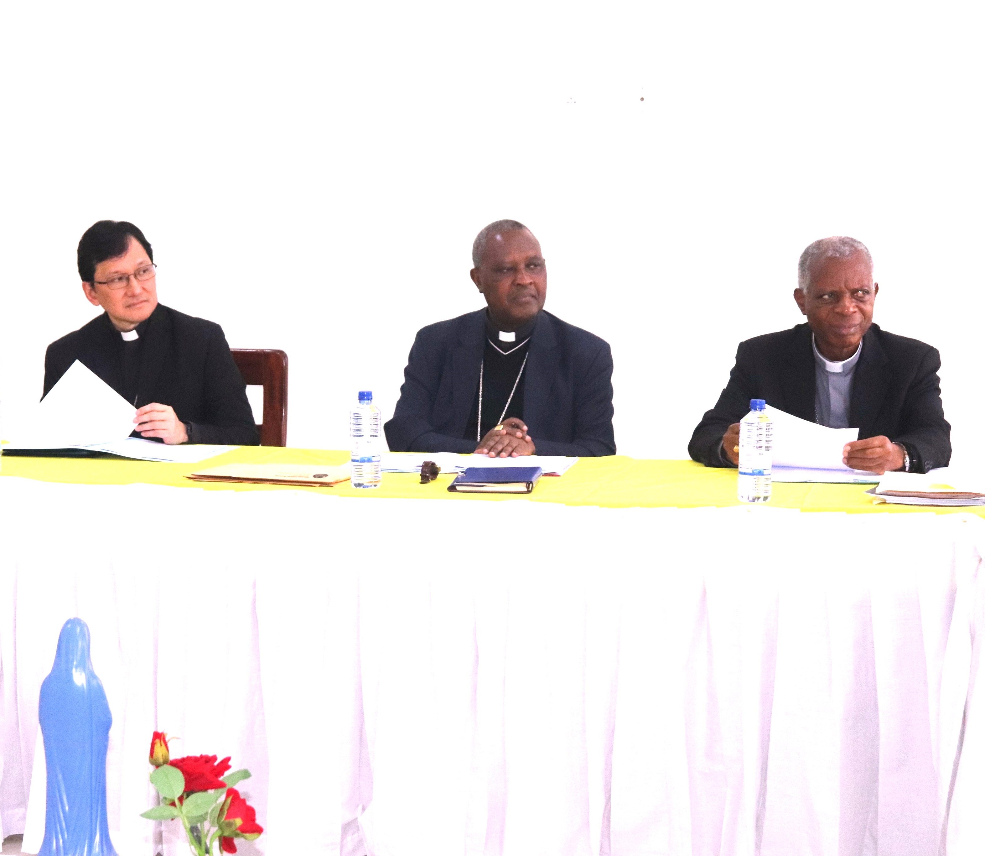 Kiliziya Gatolika mu Rwanda ishobora kongera amadiyosezi? Icyifuzo cya Kibuye n’Umutara kiravugwaho iki?